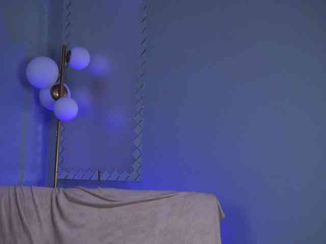 LaylaJade webcam