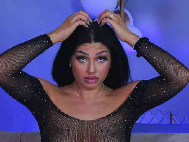 LaylaJade webcam