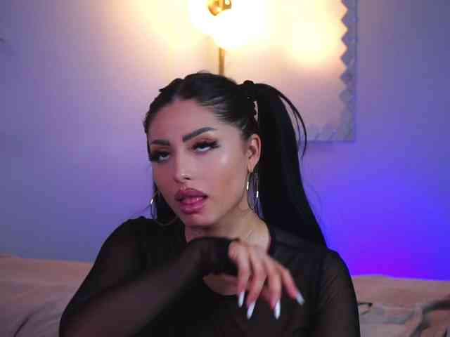 LaylaJade webcam