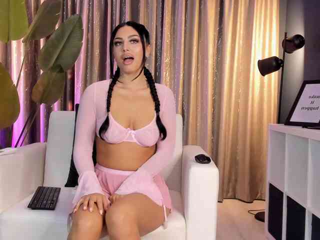 LaylaJade webcam