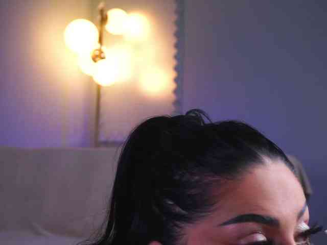LaylaJade webcam