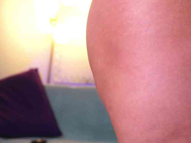 LaylaJade webcam