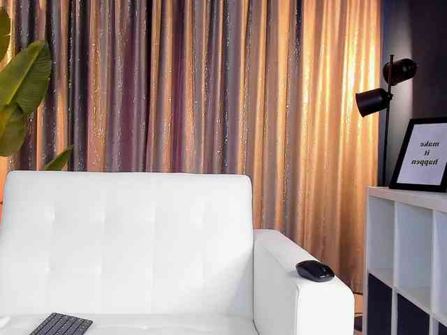 LaylaJade webcam