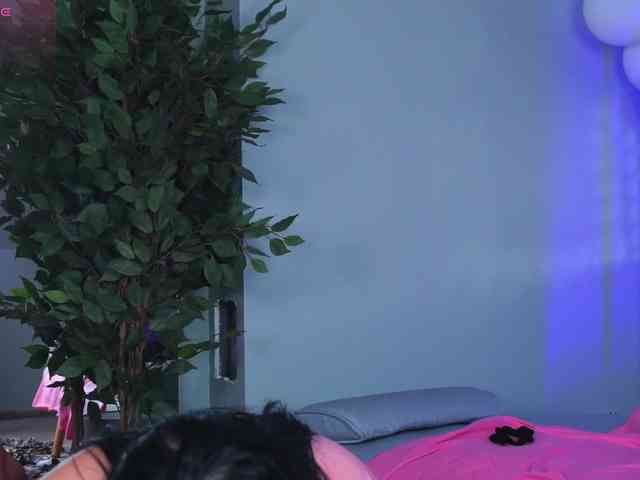 LaylaJade webcam