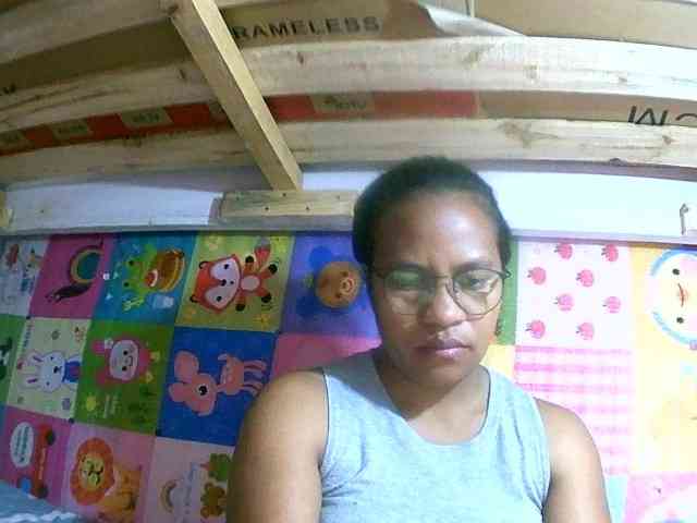 NikiXXScotty webcam