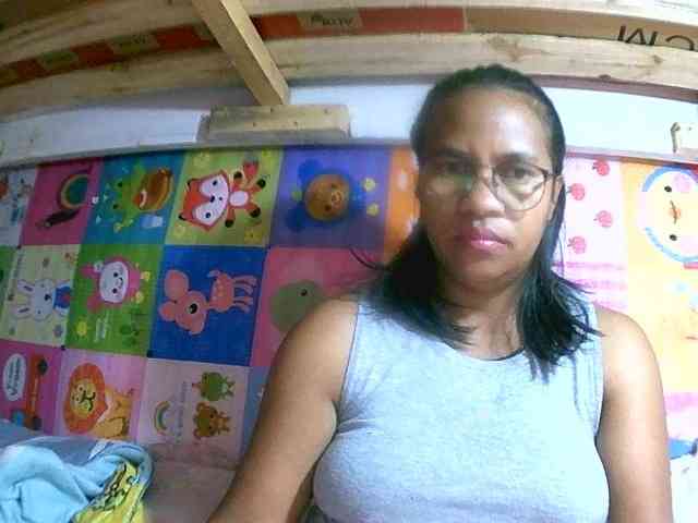 NikiXXScotty webcam