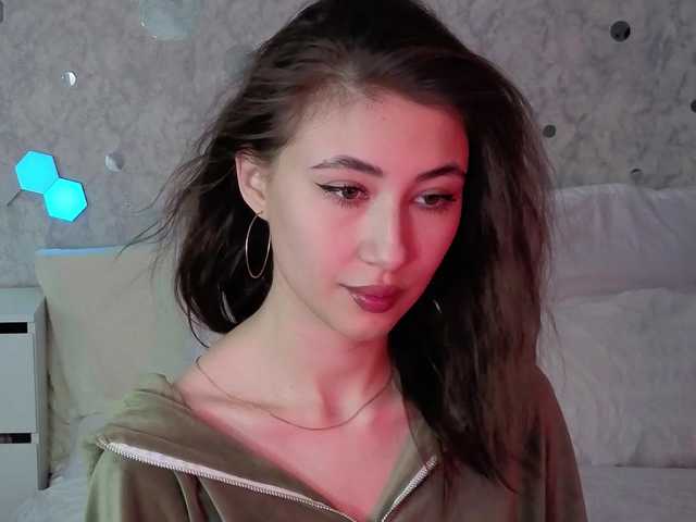 AffiinaLovsx's BongaCams show and profile