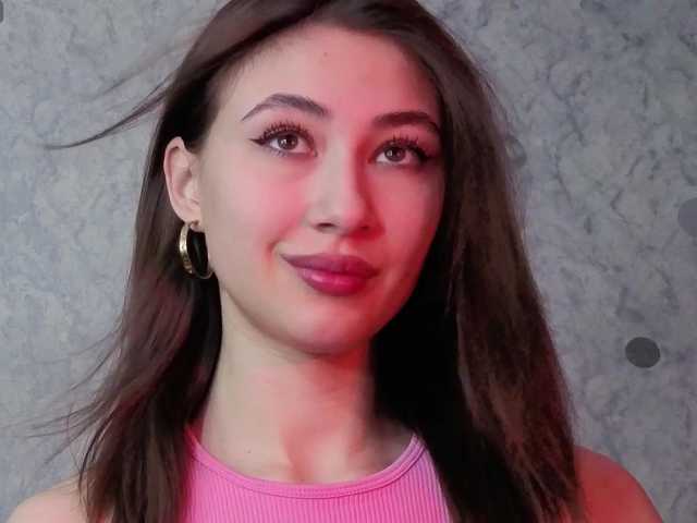 AffiinaLovsx's BongaCams show and profile