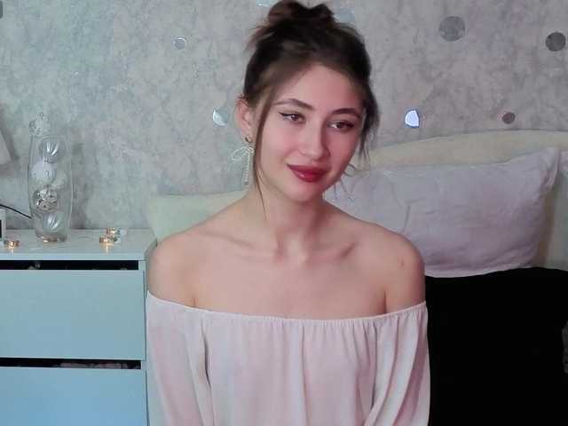 AffiinaLovsx live cam