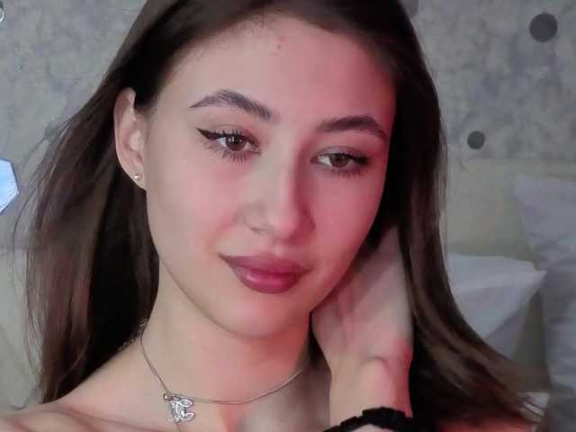 AffiinaLovsx's BongaCams show and profile