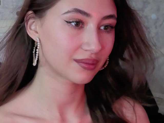 AffiinaLovsx live cam