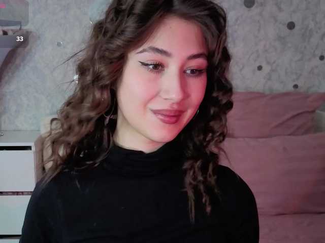 AffiinaLovsx's BongaCams show and profile