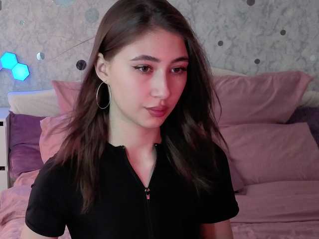 AffiinaLovsx's BongaCams show and profile