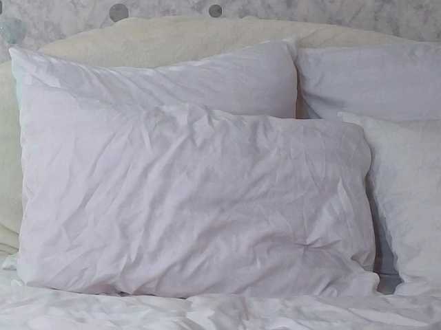 AffiinaLovsx's BongaCams show and profile