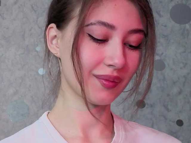 AffiinaLovsx's BongaCams show and profile