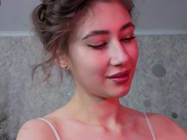 AffiinaLovsx's BongaCams show and profile