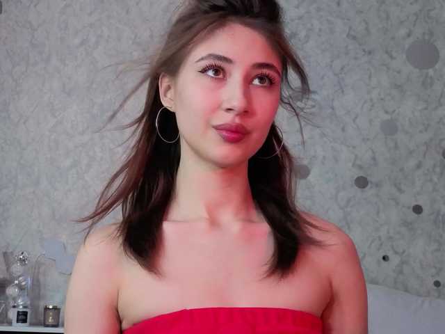 AffiinaLovsx's BongaCams show and profile