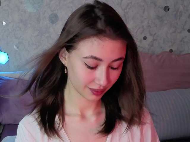 AffiinaLovsx's BongaCams show and profile