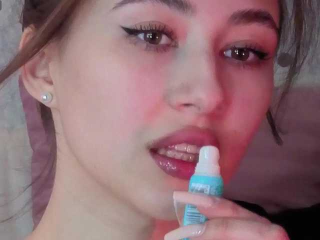 AffiinaLovsx's BongaCams show and profile