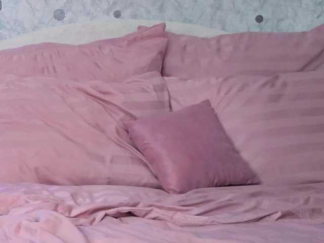 AffiinaLovsx's BongaCams show and profile