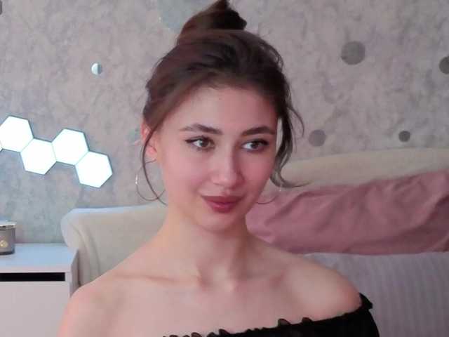 AffiinaLovsx live cam