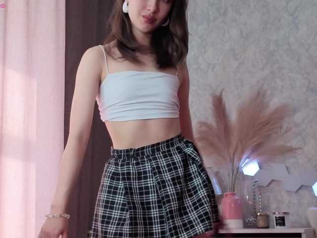 AffiinaLovsx's BongaCams show and profile