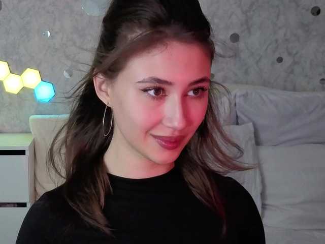 AffiinaLovsx's BongaCams show and profile