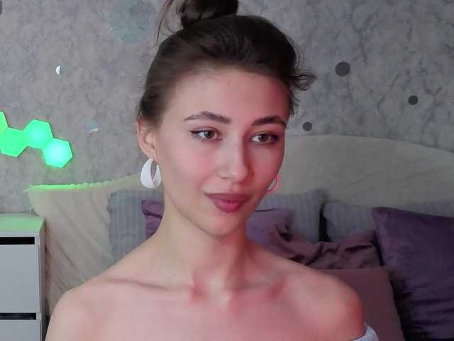  AffiinaLovsx chat room