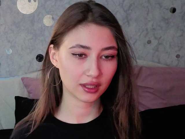 AffiinaLovsx's BongaCams show and profile