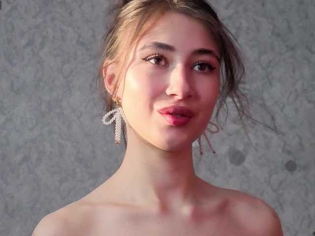 AffiinaLovsx live cam