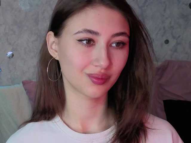 AffiinaLovsx's BongaCams show and profile