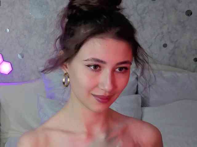 AffiinaLovsx Live Webcam on BongaCams