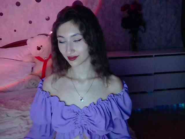 AffiinaLovsx Live Webcam on BongaCams