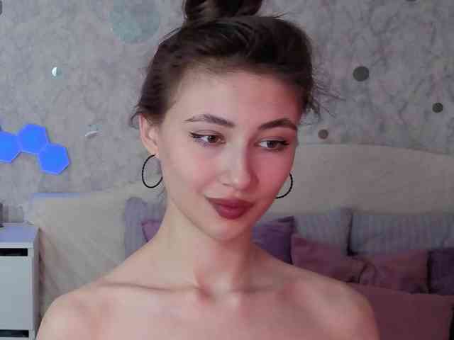 AffiinaLovsx Live Webcam on BongaCams