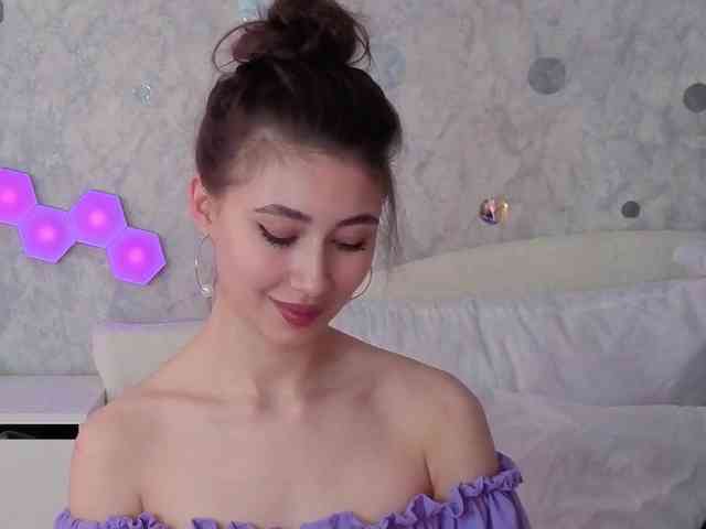 AffiinaLovsx Live Webcam on BongaCams