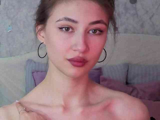 AffiinaLovsx Live Webcam on BongaCams