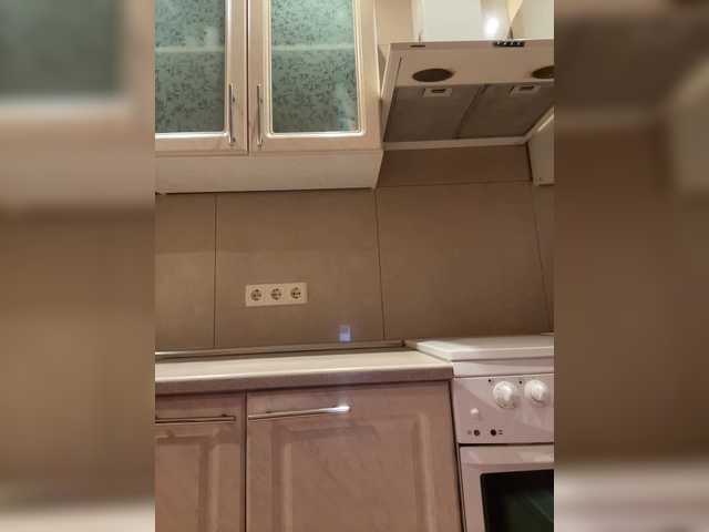 MILKIWAYSEX23's BongaCams show and profile