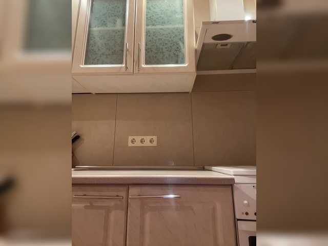 MILKIWAYSEX23's BongaCams show and profile