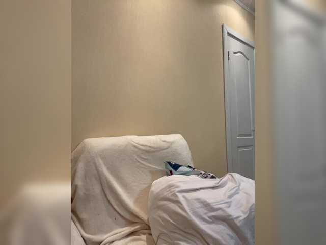 MILKIWAYSEX23's BongaCams show and profile