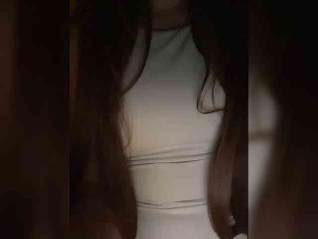 MILKIWAYSEX23 webcam