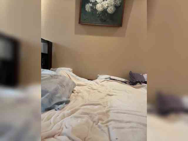 MILKIWAYSEX23 webcam