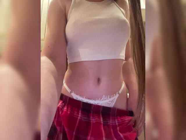 MILKIWAYSEX23 webcam