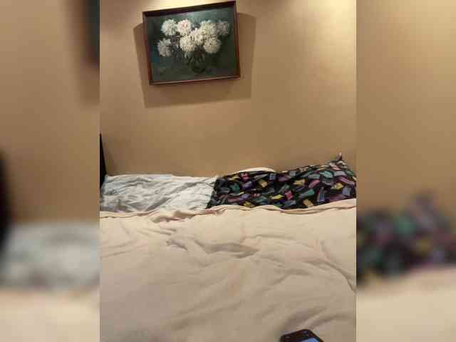 MILKIWAYSEX23 webcam