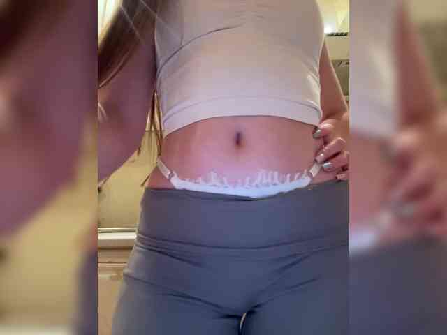 MILKIWAYSEX23 webcam