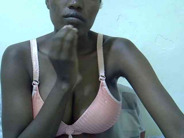 cute-kendra webcam