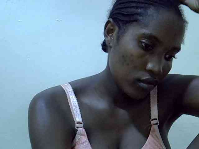 cute-kendra webcam
