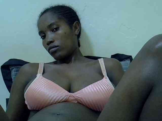 cute-kendra webcam