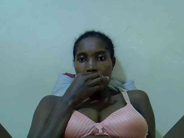 cute-kendra webcam