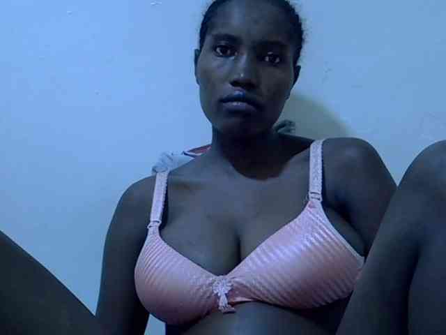 cute-kendra webcam