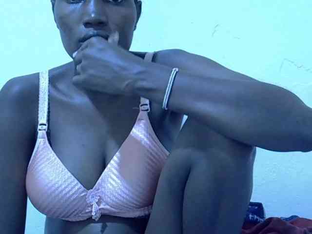 cute-kendra webcam